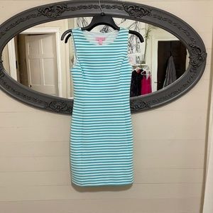 blue and white Lilly Pulitzer tight short dress